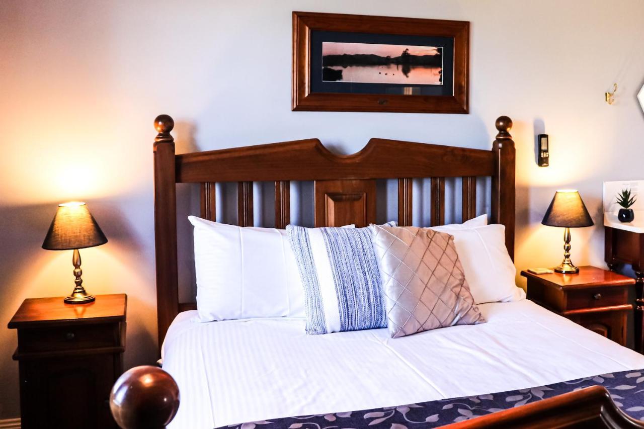 Plumes Boutique Bed & Breakfast Тамворт Екстер'єр фото